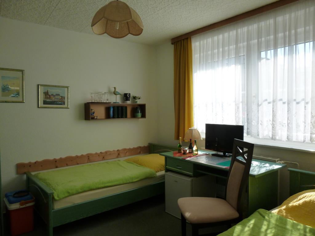 Pension Am Peeneufer Ug Wolgast Szoba fotó