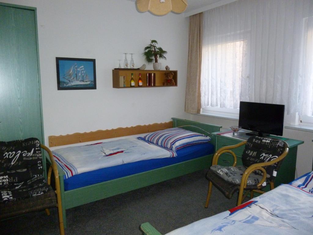 Pension Am Peeneufer Ug Wolgast Szoba fotó